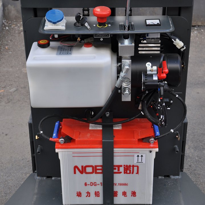 Xe nâng điện bán tự động Noblelift SPN15